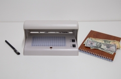 DC-109B1W Portable Durable Money Detector Machine Fake Electronic Bank Note Tool Portable UV Lamp Money Detector No reviews yet